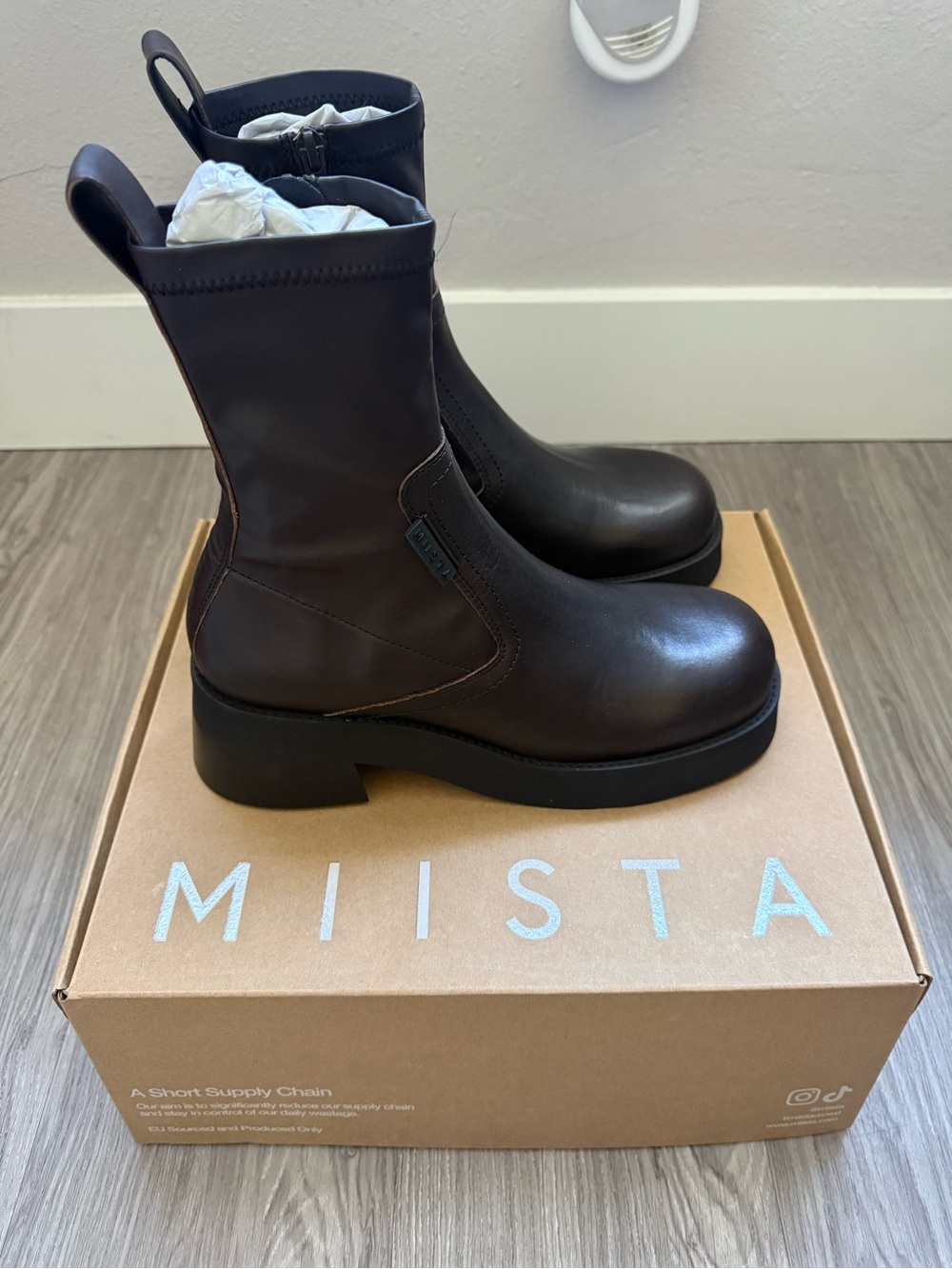 NWT MIISTA Oliana Boots in Brown — EU 39 / US 8.5–9 - Picture 8 of 14